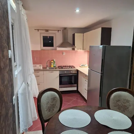 Apartmanovy Dom V Panorama Parku Apartmán *