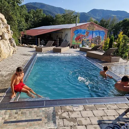 アパート Apartmanovy Dom V Panorama Parku