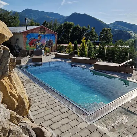 アパート Apartmanovy Dom V Panorama Parku Nezbudska Lucka