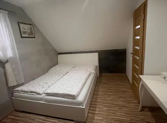 Apartment Apartmanovy Dom V Panorama Parku Nezbudska Lucka