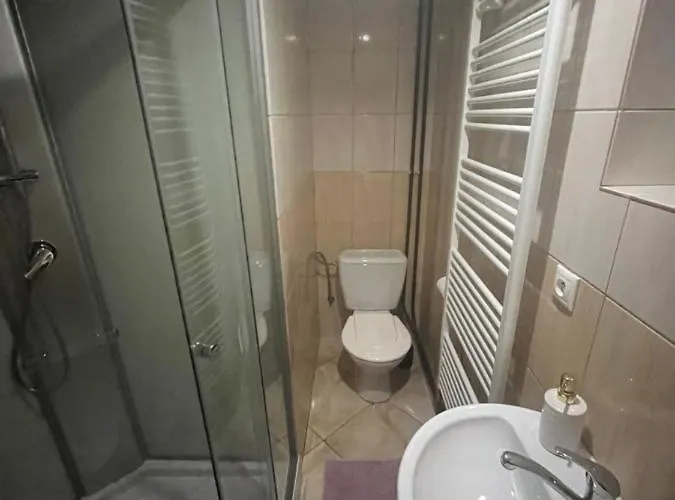 Apartmanovy Dom V Panorama Parku Apartment *
