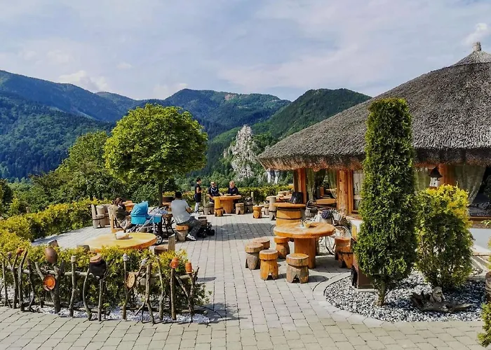 Apartmanovy Dom V Panorama Parku *